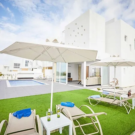 Blue 15 Villa Protaras